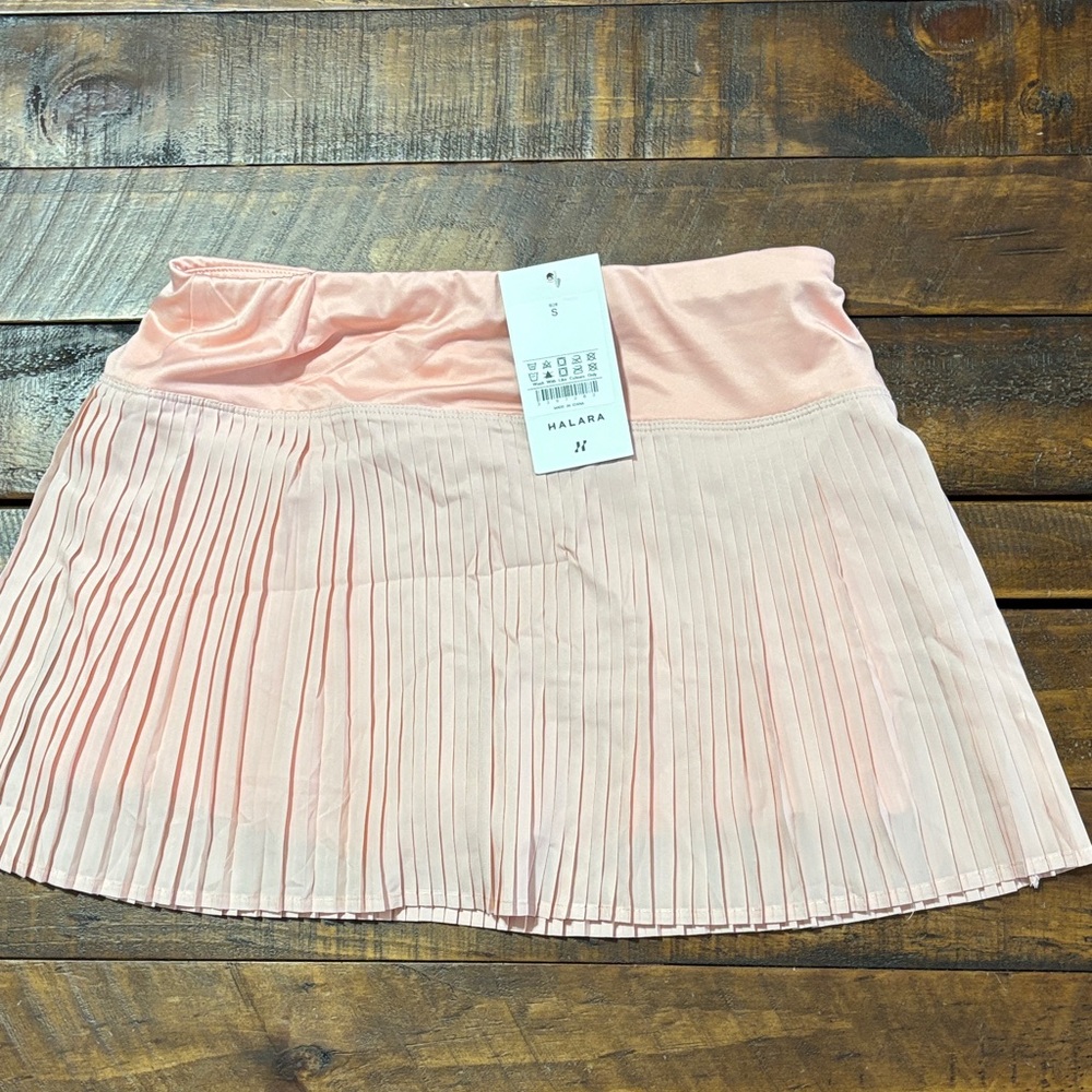 HALARA Light Pink Pleated Mini Skirt